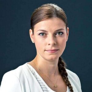 Ewa Szpytko-Waszczyszyn, ekspert wFirma.pl-min