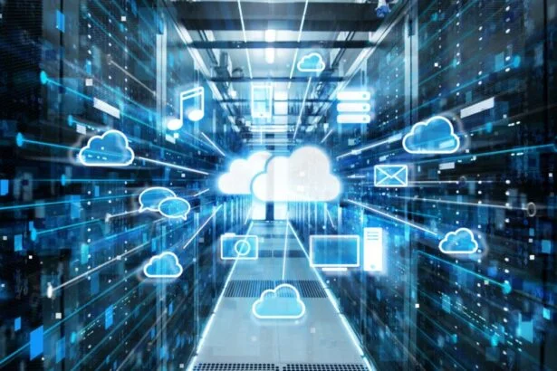 Chmury na horyzoncie – jak polskie i światowe firmy korzystają z cloud computingu