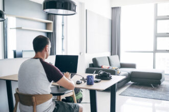 home office, praca zdalna, Samsung