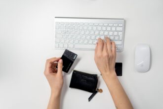 płatności, online, karta, bank, technologia w bankowości