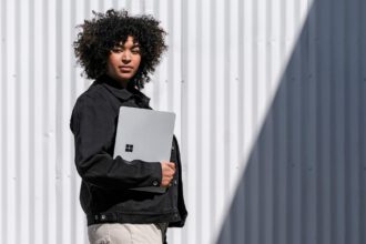 Surface Laptop Studio Mobile scaled 1
