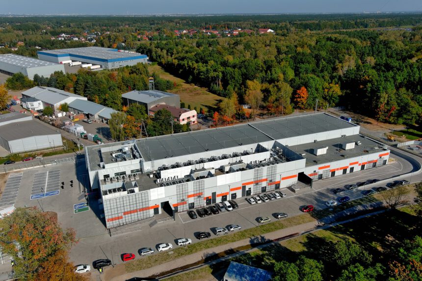 Orange, data center
