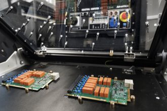 branża IT, półprzewodniki, elektronika, testy ICT