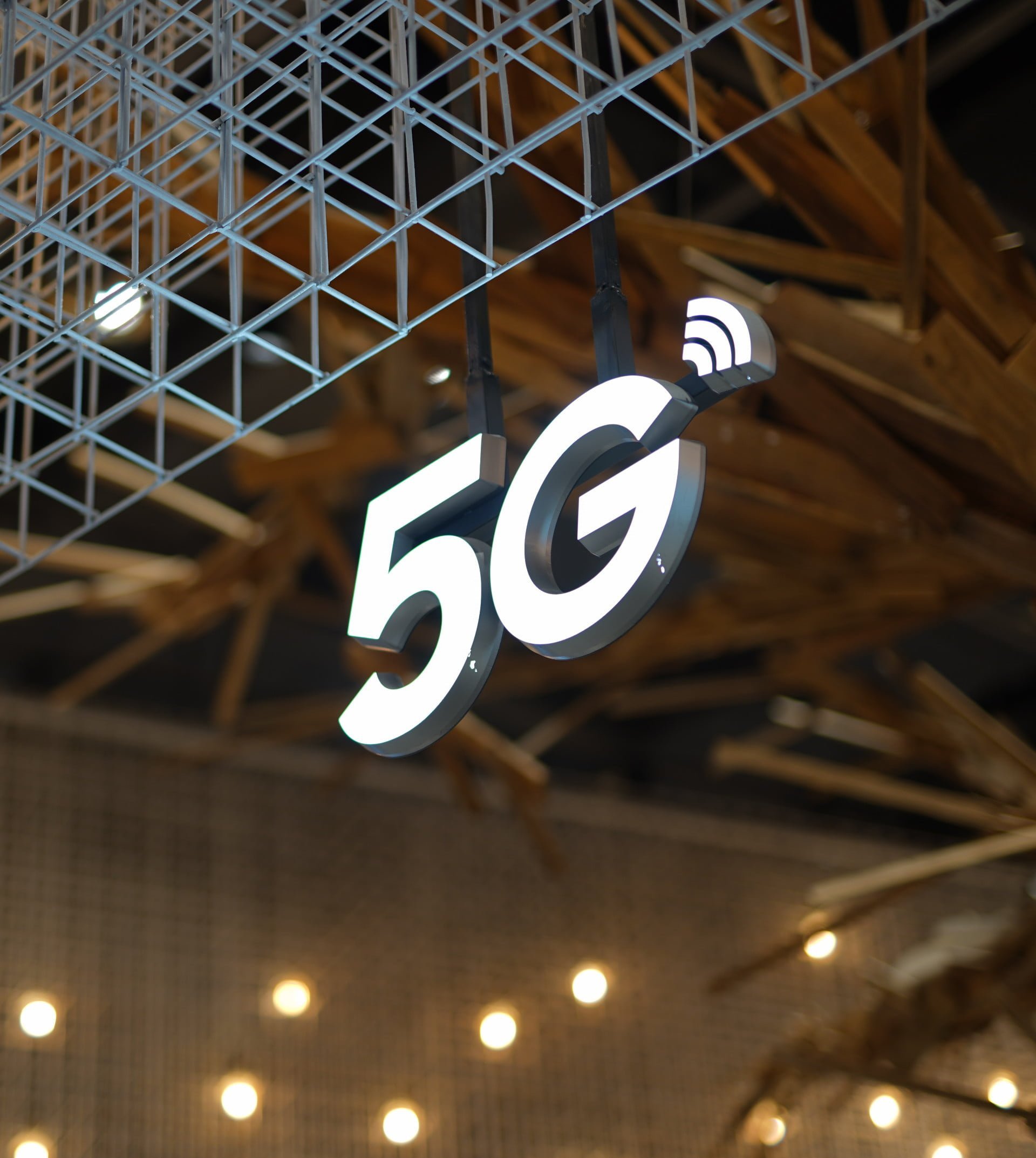 Brytyjskie 5G w rękach nordyckich gigantów. VodafoneThree wybiera Ericssona i Nokię