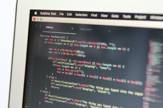 Programowanie, praca, branża IT