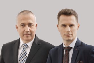 HPE grafika