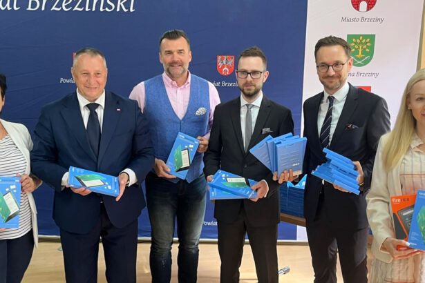 Amazon, Związek cyfrowa polska