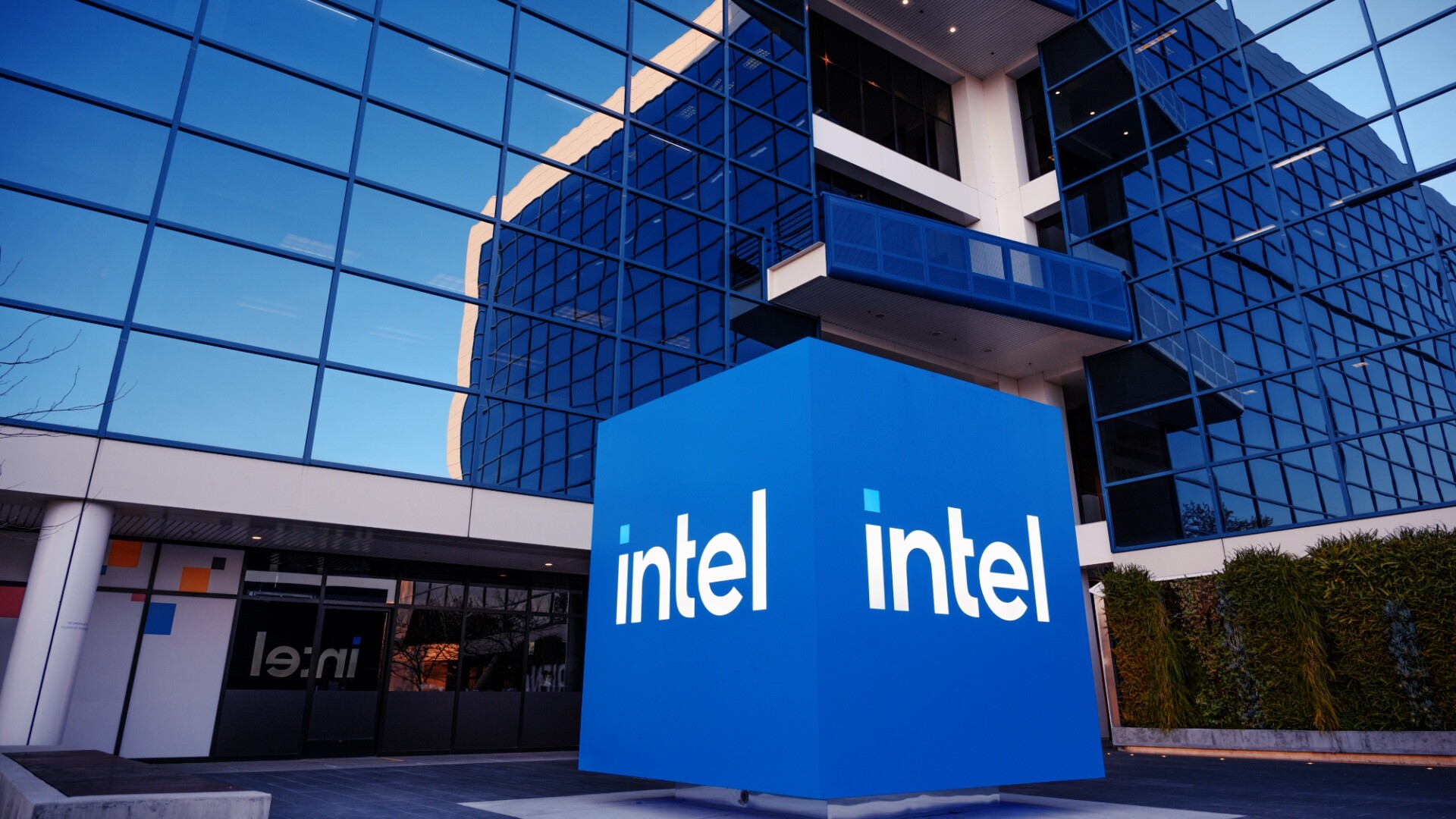 Intel, logo, siedziba