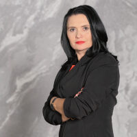 dr Izabella Tymińska