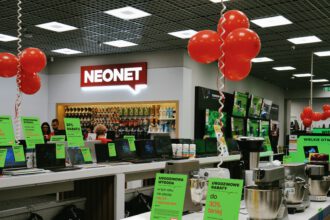 Neonet, sklep