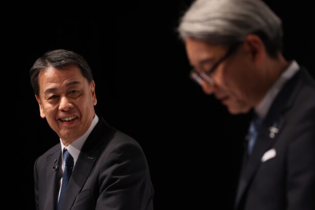 Nissan, Honda