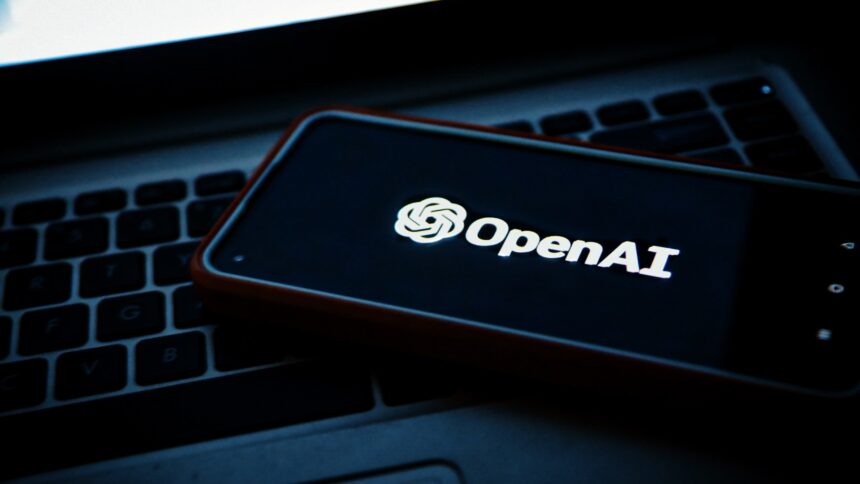 OpenAI wprowadza nowy model językowy GPT-4o mini: tańszy i energooszczędny