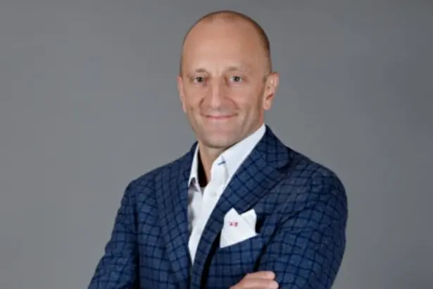 Bernard Krawczyk, apex.it