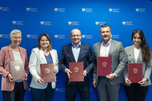 Ministerstwo Cyfryzacji, Związek Cyfrowa Polska