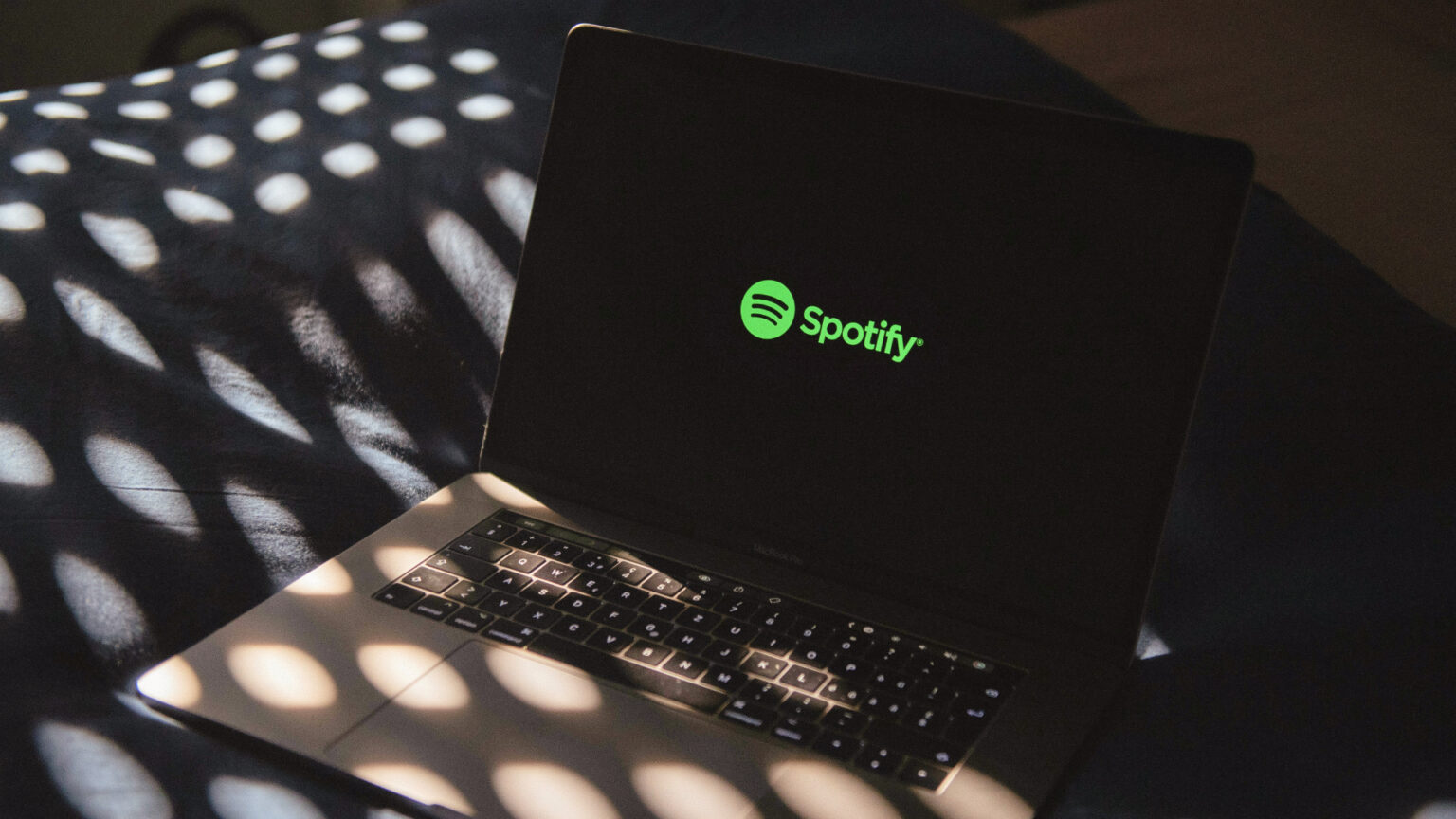Rewolucja w Spotify. Programiści nie napisali linii kodu od grudnia 1 Spotify