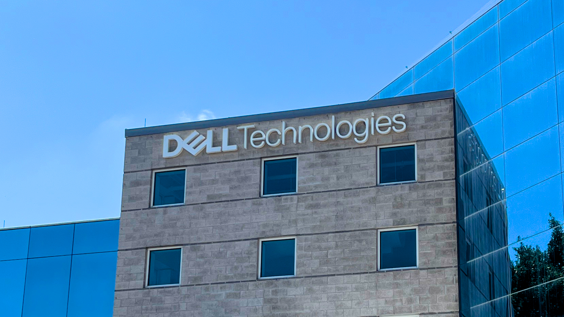Dell i Nvidia rozwijają infrastrukturę AI dla firm