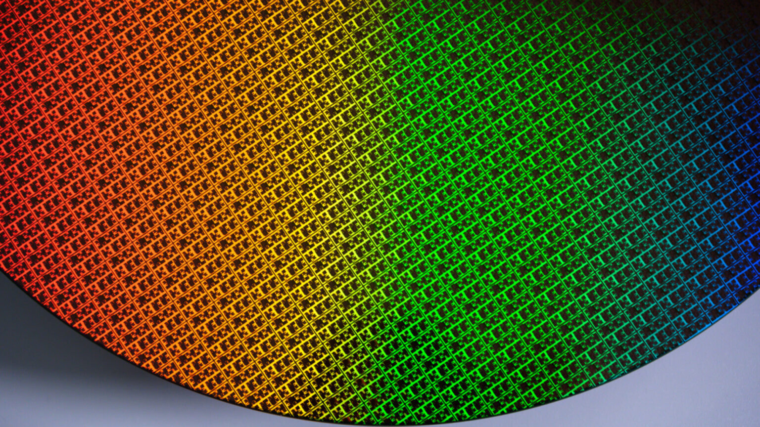 Intel chce przyciągnąć klientów nowym procesem 18A-P 1 Intel, proces 18A-P