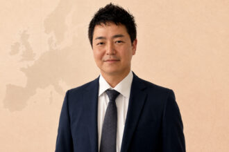 Paul Yokoyama Sharp Europe