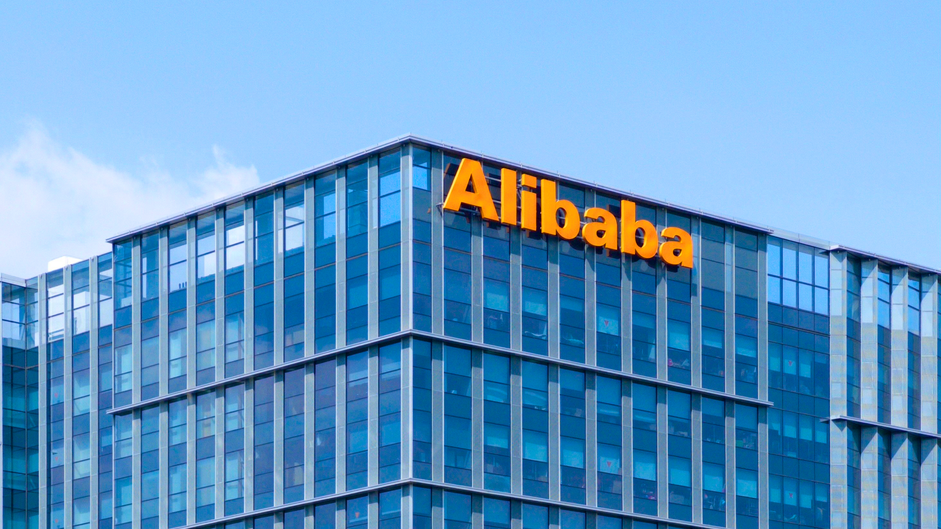 Alibaba przedstawiła nowy model AI. Ma obniżyć koszty