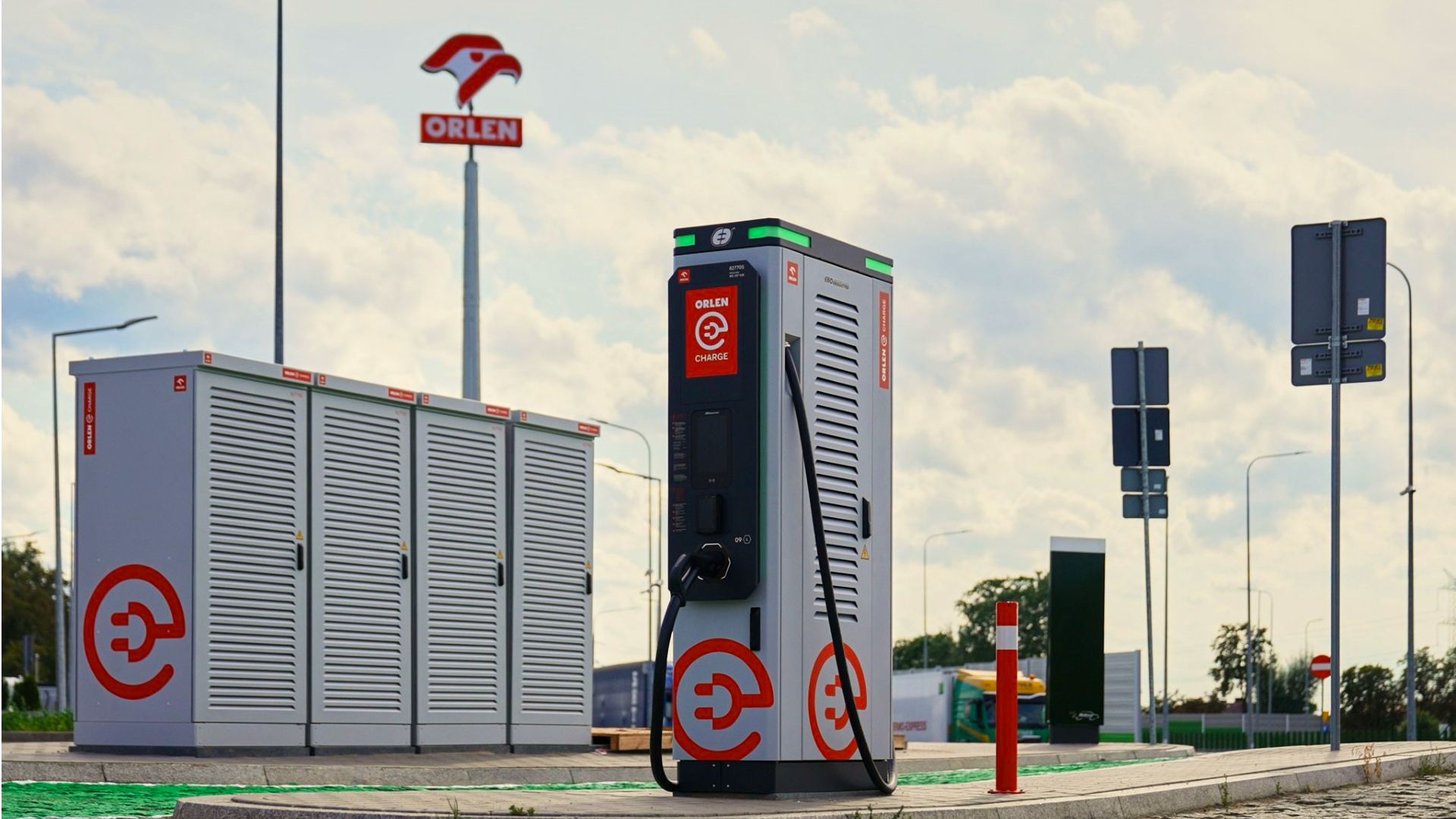 Orlen uruchamia ładowanie ciężarówek z mocą 1,5 MW